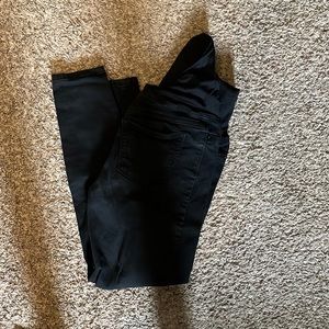 Black maternity jeans